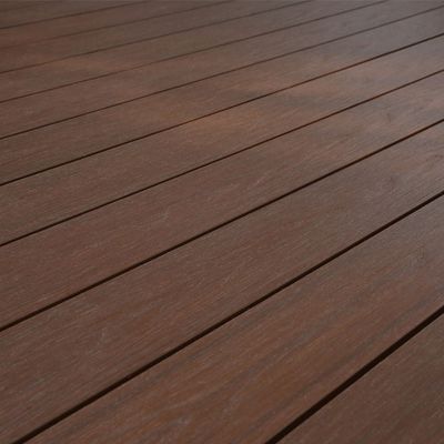 Pavimenti compositi in legno-plastico per pavimenti a prova di UV a prova d'acqua in grigio argento