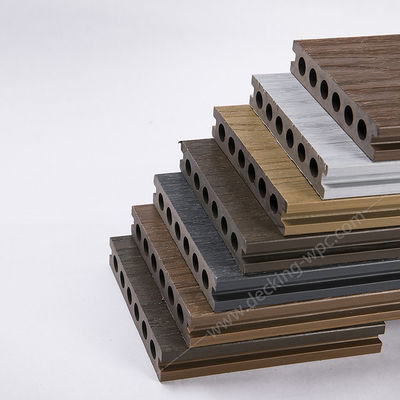 Accessori in plastica solida in PVC composto da 25*145 mm per pavimenti compositi in legno al 50%
