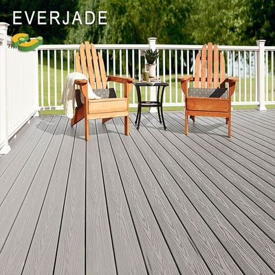 10,3%-1,4% Densità Quick Deck In legno composito in piastrelle esterne in Icelandic Smoke White