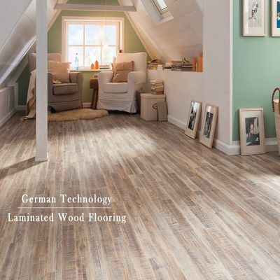 1215x196x8.3mm Pavimenti laminati Swiftlock La soluzione definitiva per pavimenti interni