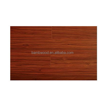 Migliora il tuo spazio con pavimenti laminati in legno di faggio di design moderno e confortevole