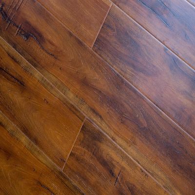 7mm 8mm 12mm Thinness Cristallo HDF pavimenti stratificati Durable e cristallino Made