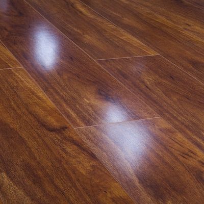 7mm 8mm 12mm Thinness Cristallo HDF pavimenti stratificati Durable e cristallino Made