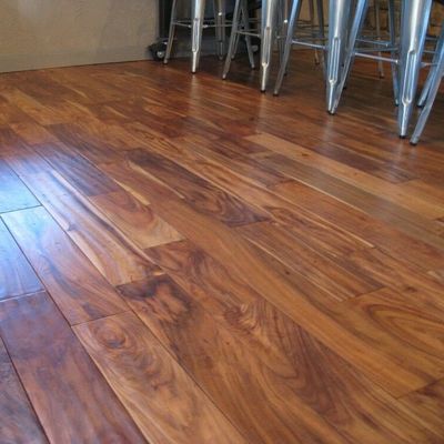 Vendita diretta di pavimenti in parquet di pioppo per bagno