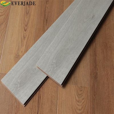 Vendita diretta di pavimenti in parquet di pioppo per bagno