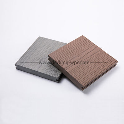 WPC Flooring Boards in supporto tecnico online e soluzioni per progetti di progettazione grafica