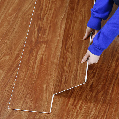 Pavimenti ibridi a base rigida in marmo da 4 mm Spc Click Pavimento impermeabile e 100% PVC vergine