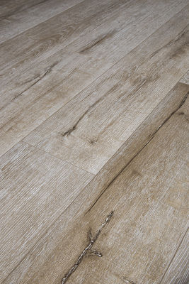Pavimenti laminati AC3 da 7 mm per una funzione insonorizzata e elevate prestazioni resistenti all'usura