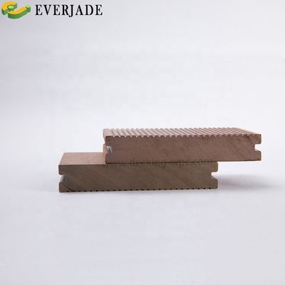 Legno duro naturale Brasile Legno di plastica composita e di lunga durata per esterni
