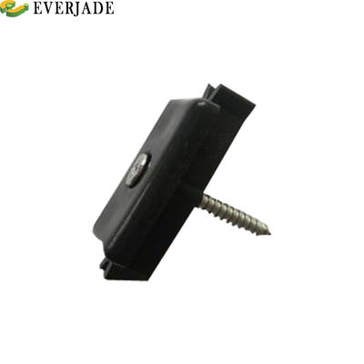Materiale grezzo PP Plastico Wpc Fasciatore per pavimenti con clip in acciaio inossidabile