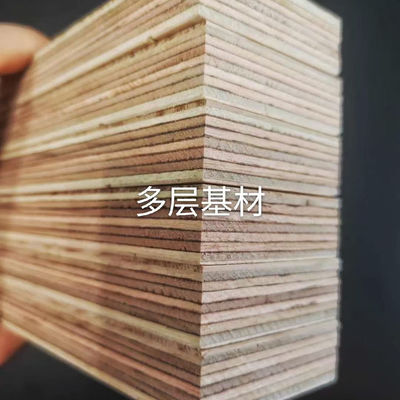 Pavimenti in legno massello di 15 mm, progettati su misura, pavimenti in teak e noce.