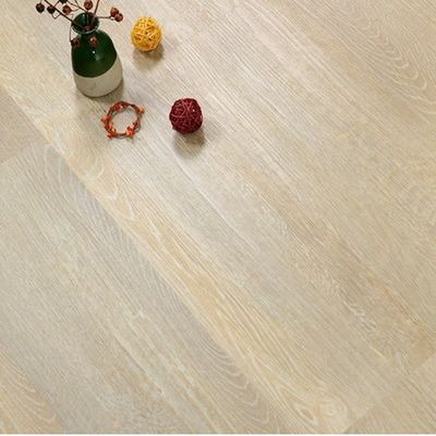 Pavimenti in PVC per ufficio in legno adesivo con disegno in rilievo
