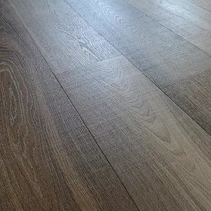 Pavimenti in legno di quercia resistenti ai graffi, riscaldamento a pavimento compatibile
