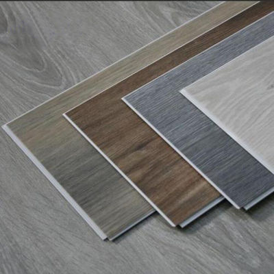 Pavimenti a prova d'acqua per design moderno