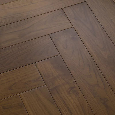 Pavimenti in legno ingegneristico in legno di quercia di ossa di pesce ecologici durevoli e eleganti per il soggiorno