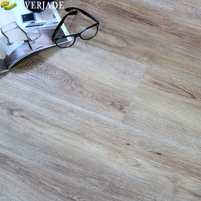 Durabile Giappone Rosso SPC Piano a chiavi Colore di pavimento SPC Colore di pavimento in legno 6'x36