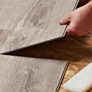 Pavimenti SPC ignifughi impermeabili con 0,5 mm spessore dello strato di usura 7' x 48'