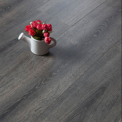 Angolo destro 12 mm Ac3 ac4 Costo grigio Piastrelle personalizzabili Legno di vinile Pavimenti a planche Pavimenti laminati