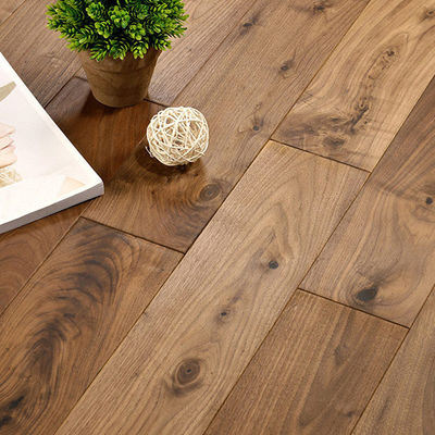 Pavimenti in rovere a base di ossa di pesce a più strati con sistema TG o Click e legno reale