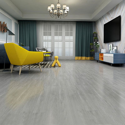Moderno design resistente a indossare in legno reale rivestimento di forno di aringhiera pavimenti in vinile a prezzi competitivi