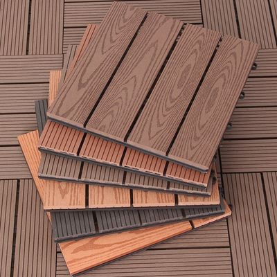 DIY Click Lock Pavimenti esterni Piastrelle composite in legno-plastico per pavimenti da giardino