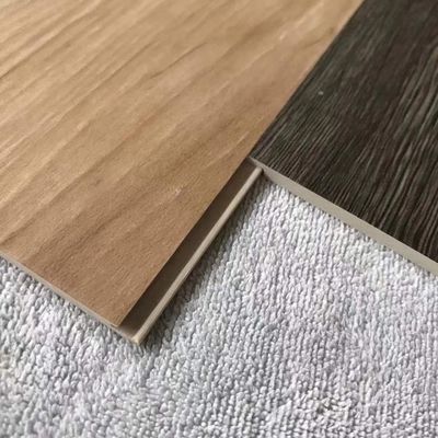 SPC Click Pavimento per la decorazione domestica impermeabile Piastrelle di vinile Unilin Click Lock