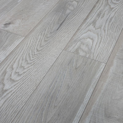 Pavimenti laminati in legno HDF con resistenza all'usura AC4