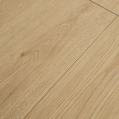 Pavimenti laminati in legno HDF con resistenza all'usura AC4