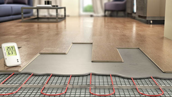 Pavimenti in legno laminato di classe 33 impermeabile