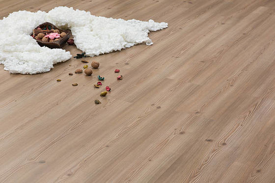 Pavimenti in legno laminato di classe 33 impermeabile