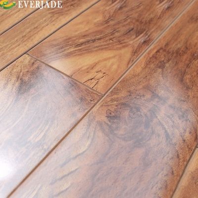 Pavimenti in legno stratificato da 1218*240 mm ad alta densità per prestazioni superiori