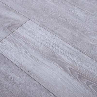 1218*303mm Pavimenti in legno laminato di quercia ignifughi e impermeabili per il miglioramento del soggiorno