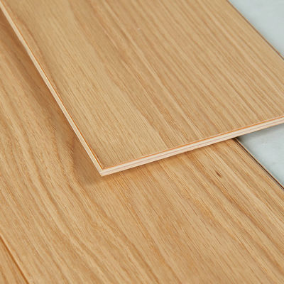 Pavimento in legno VSPC 8 mm impermeabile e ignifuge con texture naturali