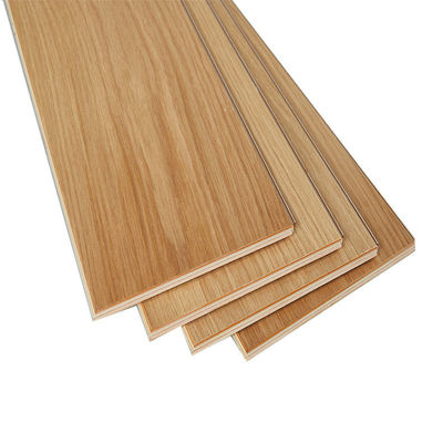Pavimento in legno VSPC 8 mm impermeabile e ignifuge con texture naturali