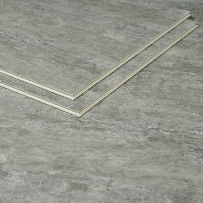 Pavimenti SPC in marmo in stile ufficio con piastrelle click moderne e tessitura in pietra plastica