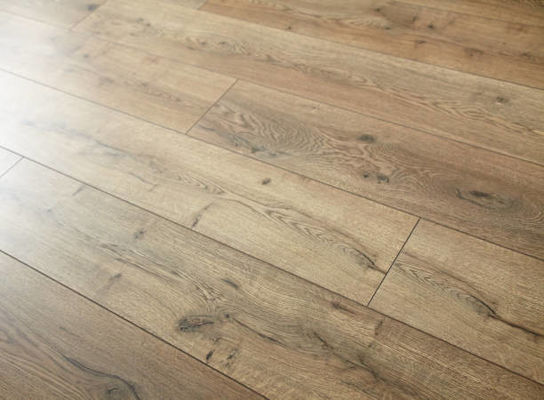 Resolutivo SPC duraturo pavimento con Unilin clicca pavimento piastrelle di plastica pavimento di assi di vinile