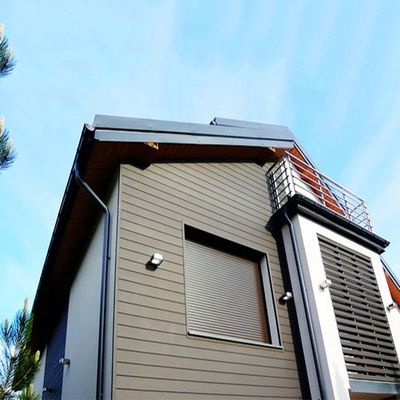 Pannello di parete esterno a strussione WPC a colori personalizzati per rivestimenti moderni