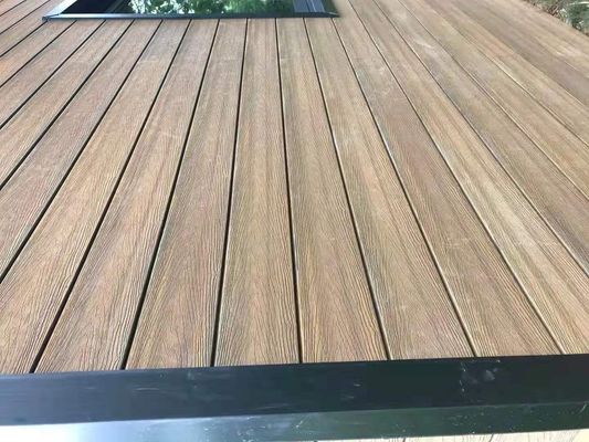 Dischi di rivestimento in legno in plastica composita per portico di patio impermeabili e durevoli