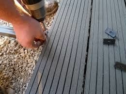 DIY Grigio chiaro profondo in rilievo coestruso piscina a prova d'acqua assi esterni Piso Wpc Decking