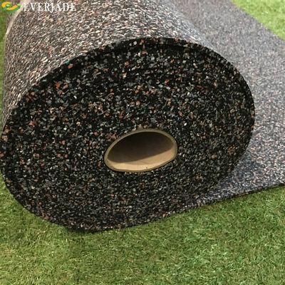 85% SBR Granuli 15%EPDM Granuli Gym Pavimento Interlocking Matta di gomma per lo sport