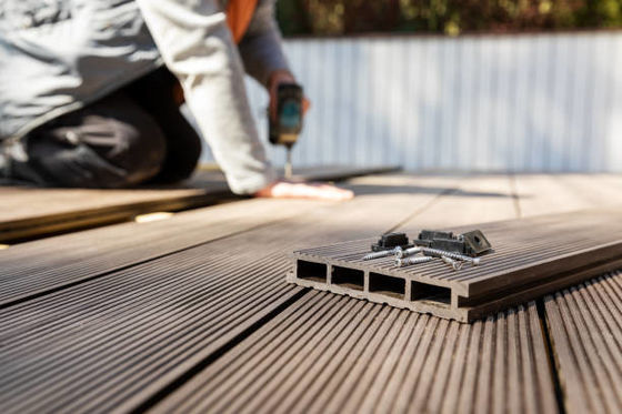 Intercategorie Consolidazione Soluzione del progetto Giardino personalizzato Paesaggiamento Decking