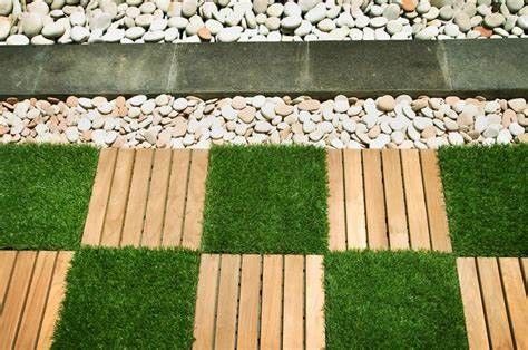 Piastrelle di erba finta interconnesse per erba artificiale dimensione 300x300x22/25mm drenaggio