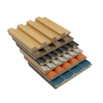 Pannelli da parete di rivestimento in vinile di grano di legno PVC WPC pannelli da parete per ufficio domestico moderno