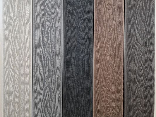 Dischi di copertura per esterni con design coestruso solido, di lunga durata e di scarsa manutenzione