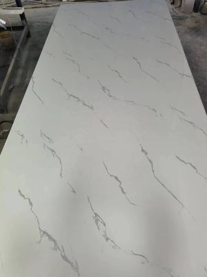 Pannello di parete in PVC a alta lucentezza impermeabile Veneer di marmo in pietra artificiale UV per la casa