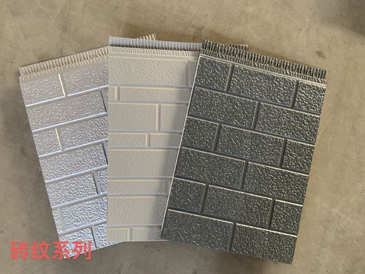 Materiale di superficie in poliuretano 16 mm pannello sandwich di schiuma per rivestimenti esterni